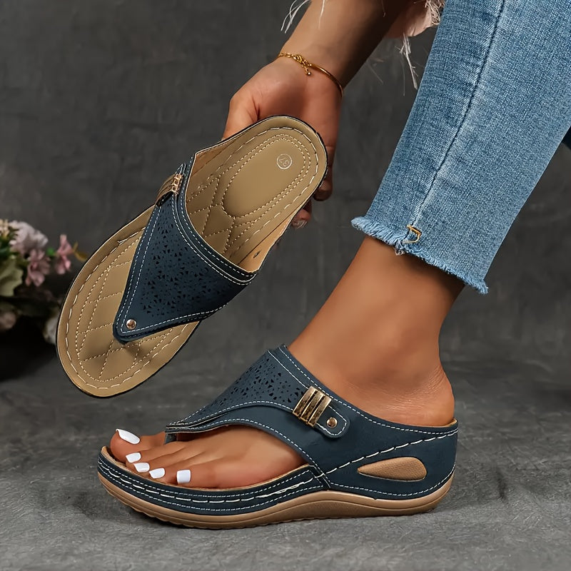Retro Minimalist Women's Flip Flops Soft Lightweight Sandals