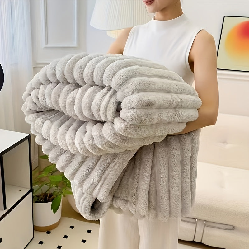 Luxurious Faux Rabbit Fur Throw Blanket - Soft, Warm, Cozy