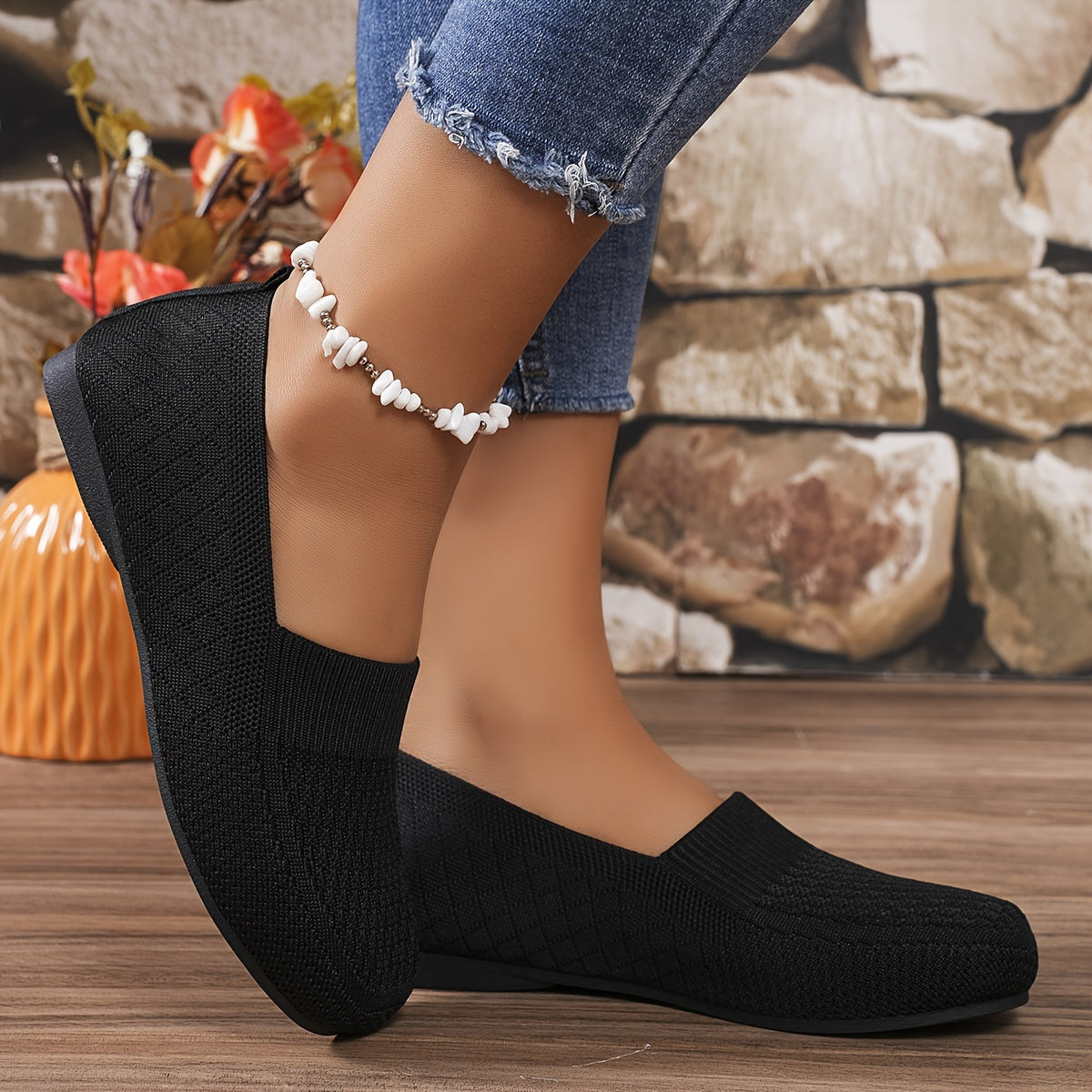 Comfortable And Loose-Fitting Ladies' Oversized Shoes