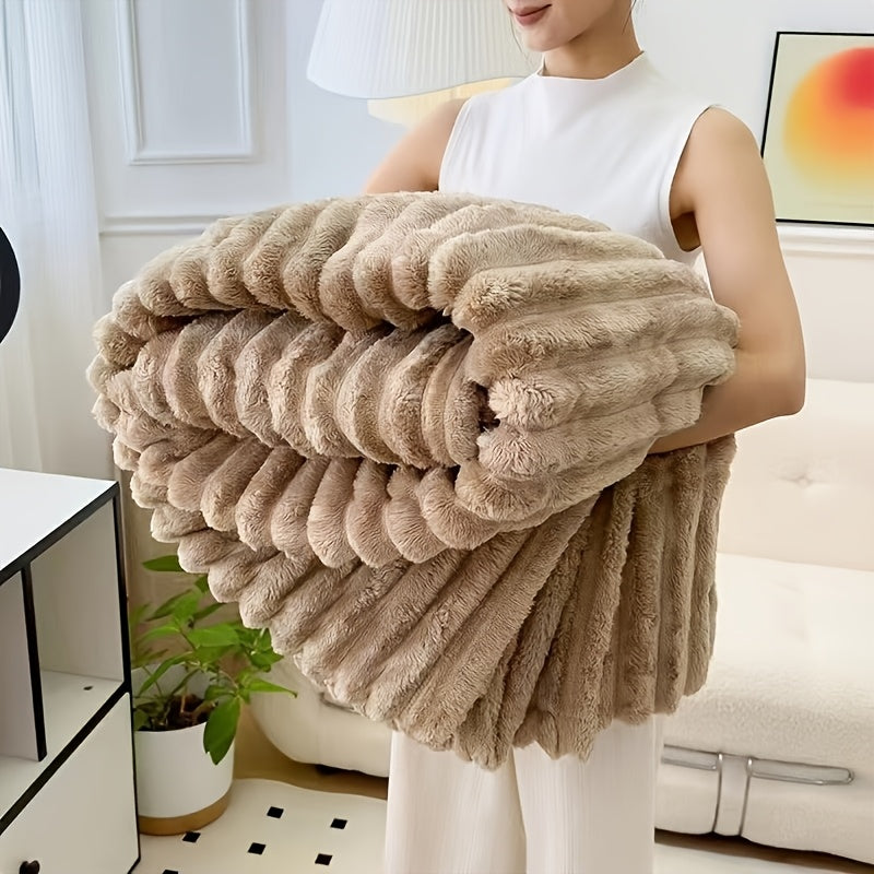 Luxurious Faux Rabbit Fur Throw Blanket - Soft, Warm, Cozy