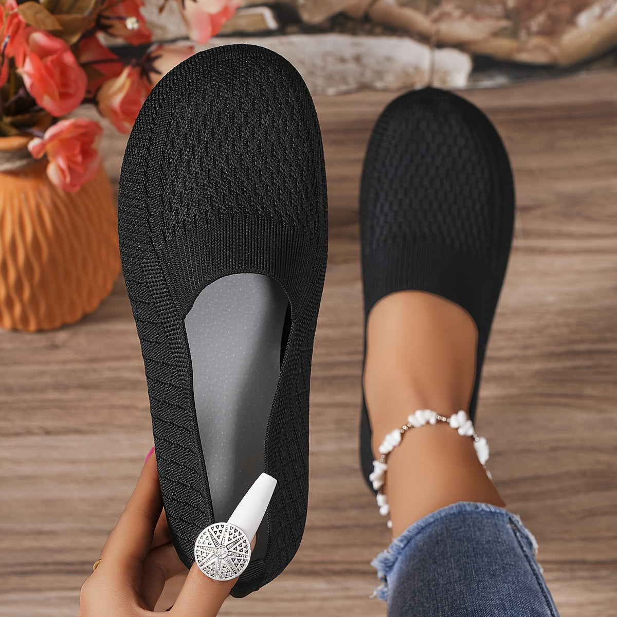 Comfortable And Loose-Fitting Ladies' Oversized Shoes