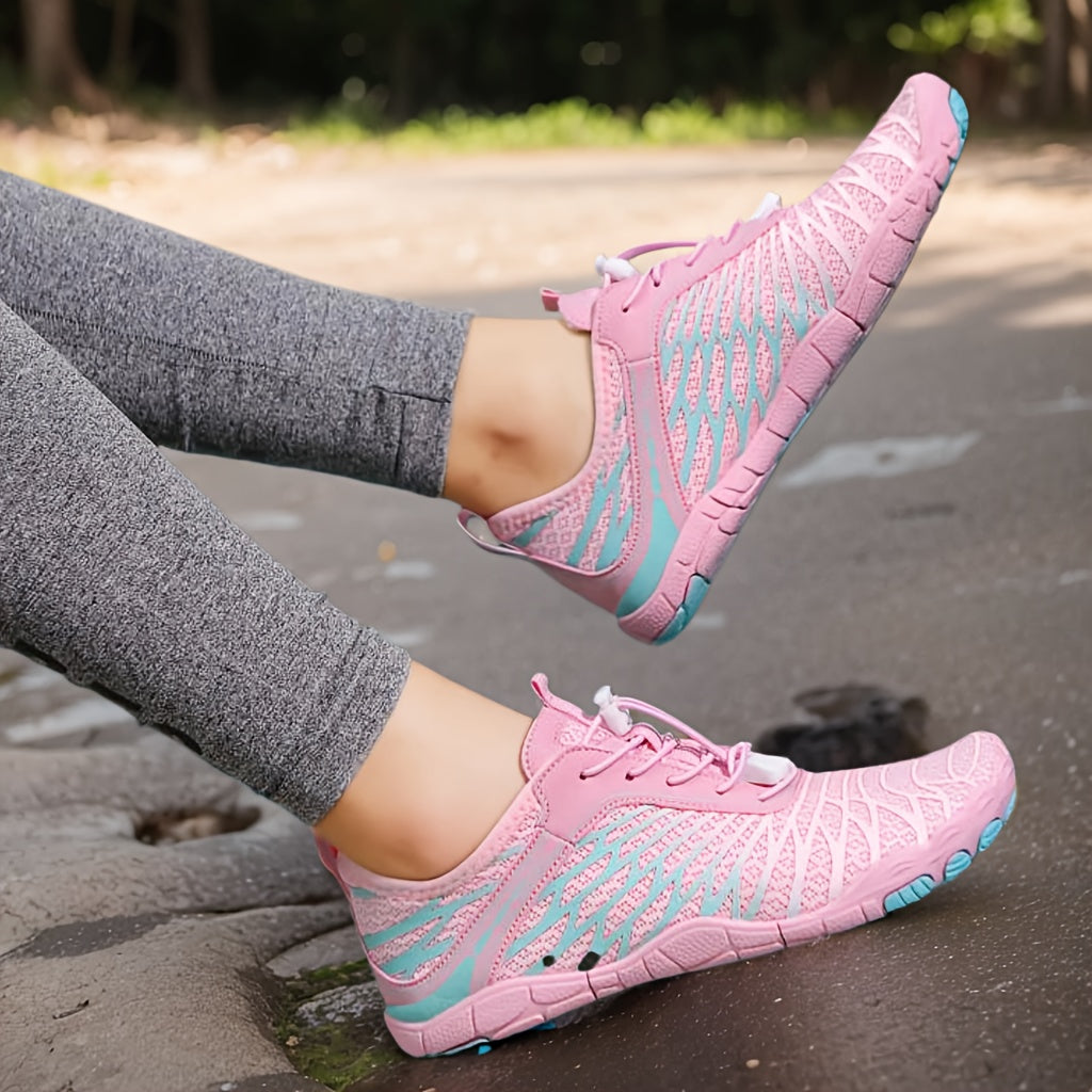 Lightweight Hiking Shoes for Women with Wide Toe Design