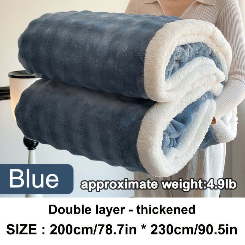 1 Queen Size Double Layer Air Conditioning Blanket Soft Warm Cozy
