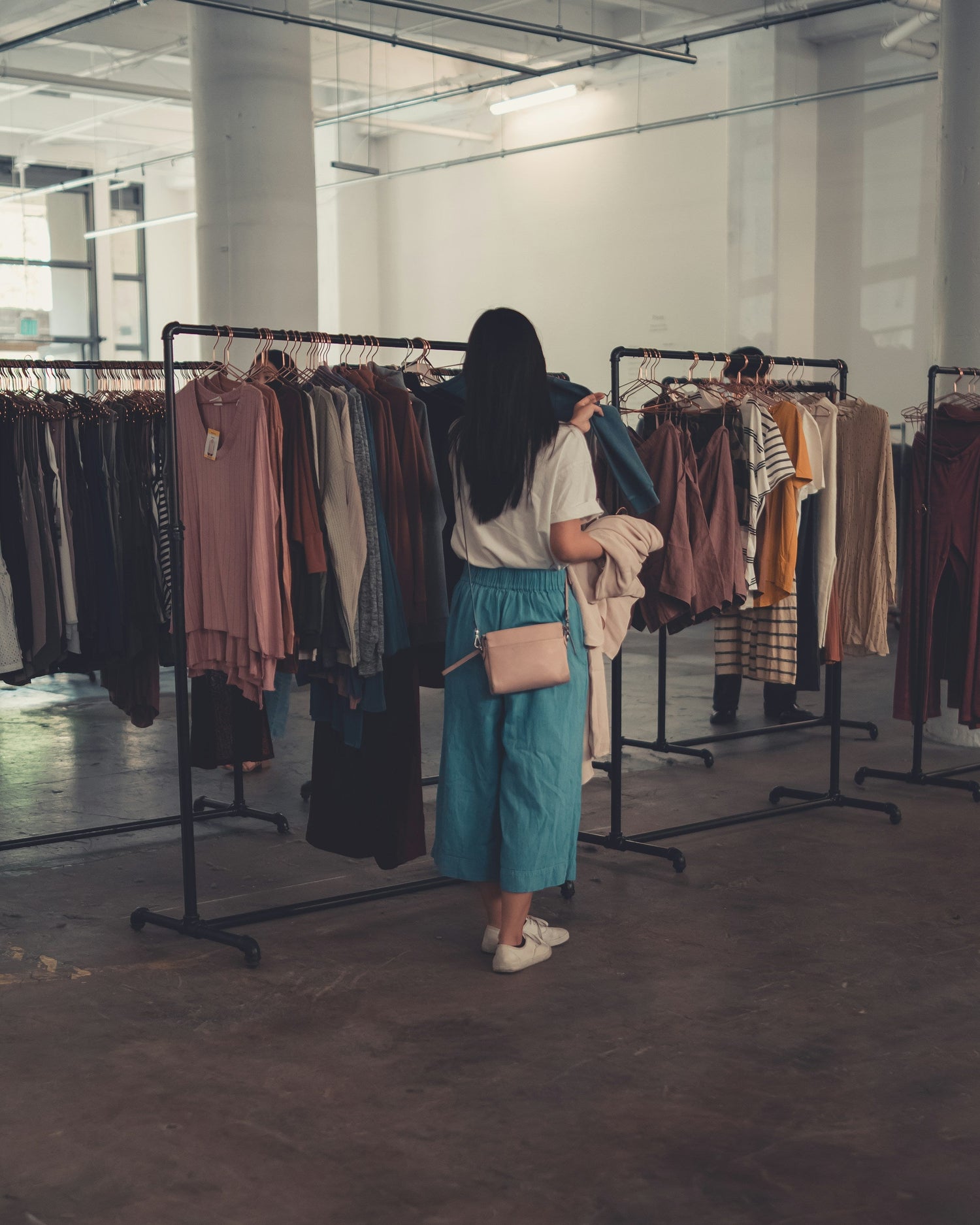 Women's Clothing & Footwear
