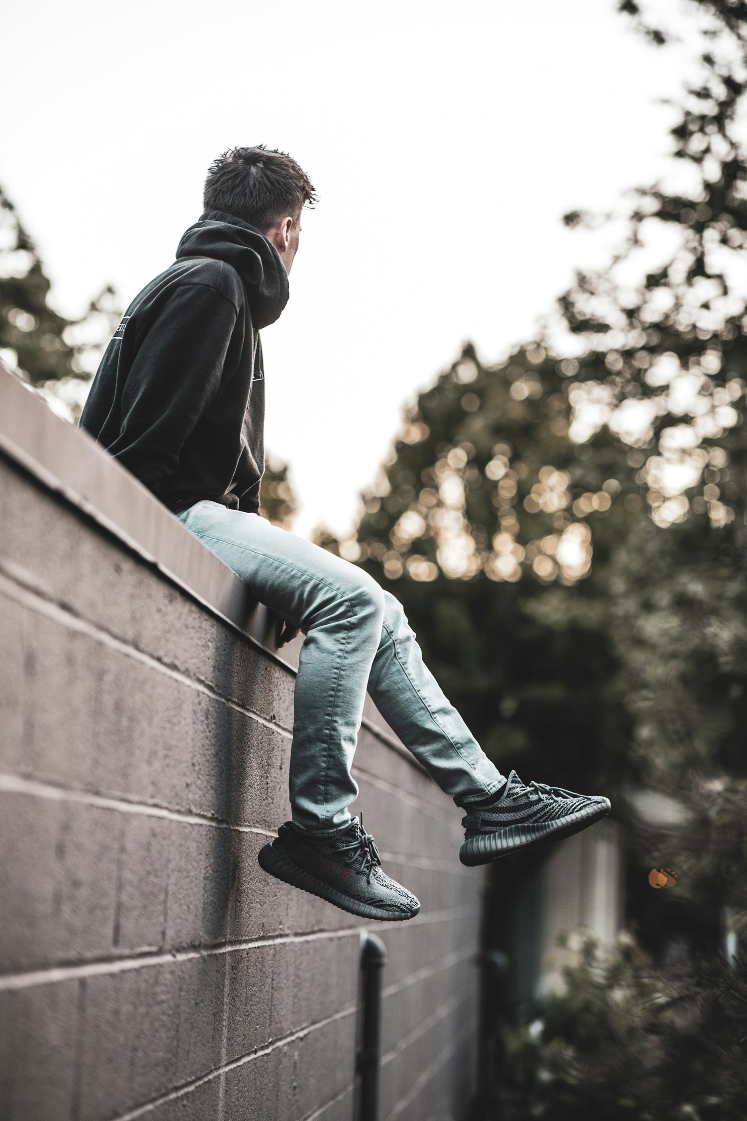 Men's Clothing & Footwear