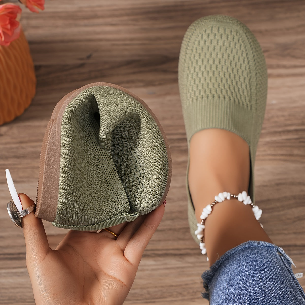 Comfortable And Loose-Fitting Ladies' Oversized Shoes