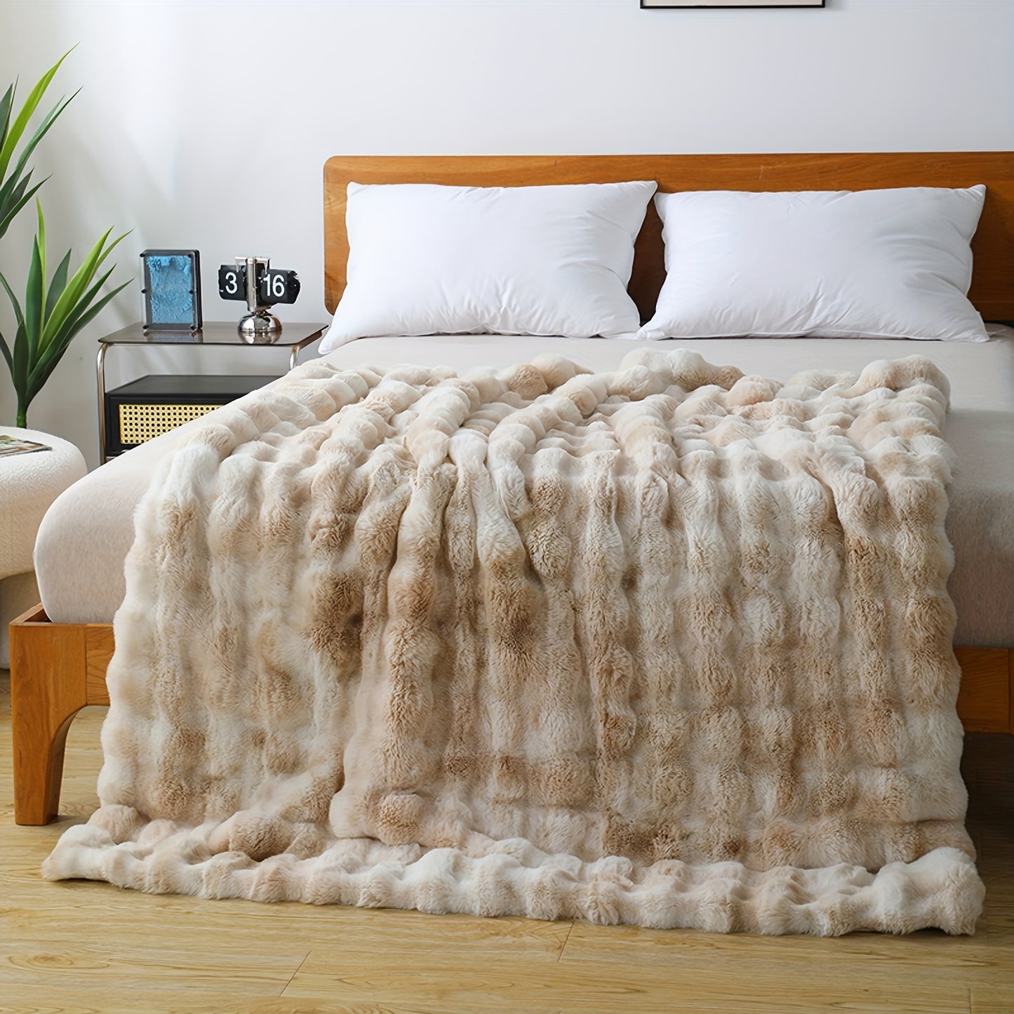 Cozy Faux Rabbit Soft, Warm Fleece Blanket for All Seasons