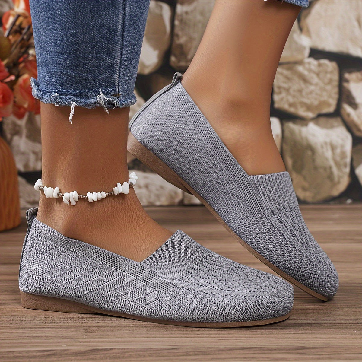 Comfortable And Loose-Fitting Ladies' Oversized Shoes