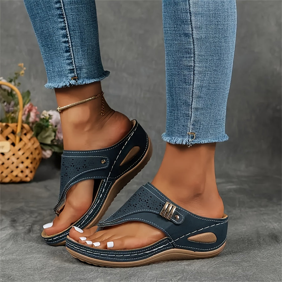 Retro Minimalist Women's Flip Flops Soft Lightweight Sandals