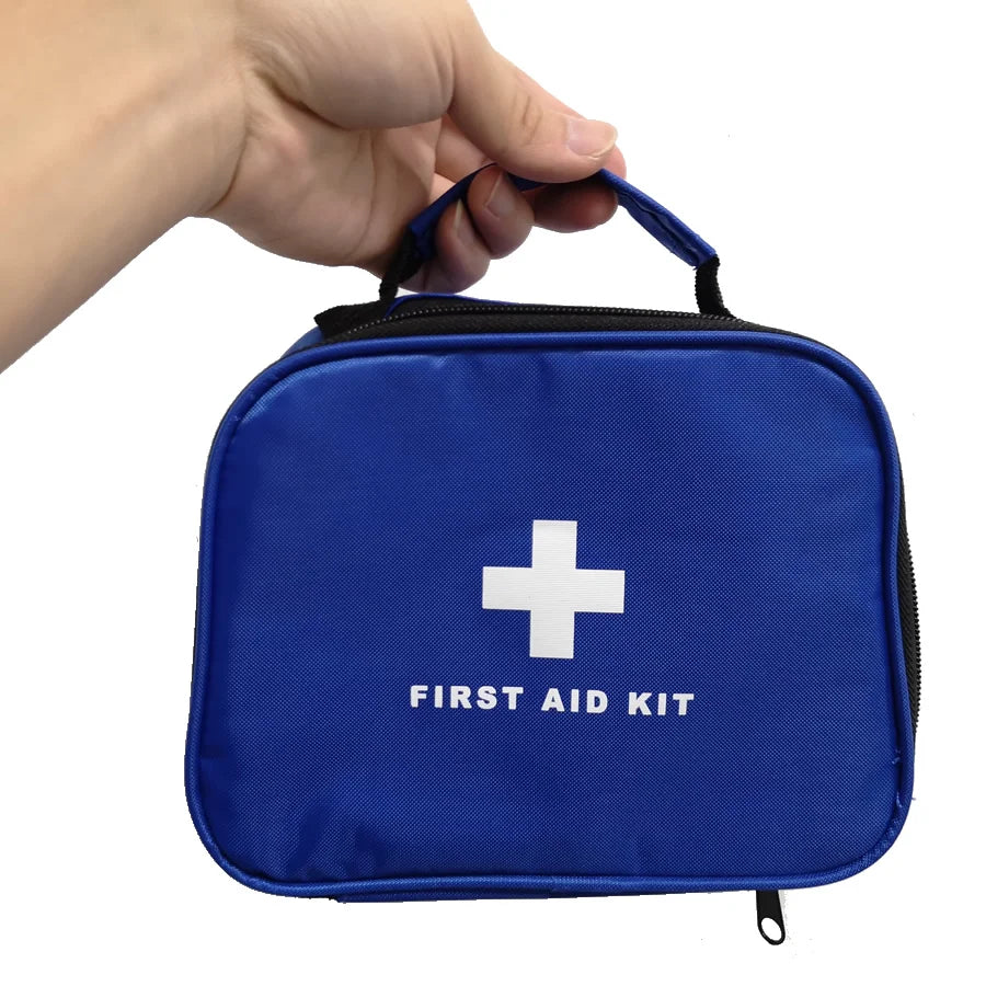 Mini Portable Emergency Kit Bag First Aid Kit Red Handheld Tool Bag for Family Travel Outdoor Medical Treatment