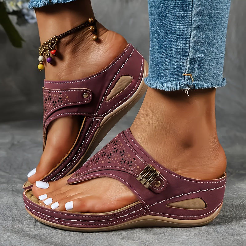 Retro Minimalist Women's Flip Flops Soft Lightweight Sandals