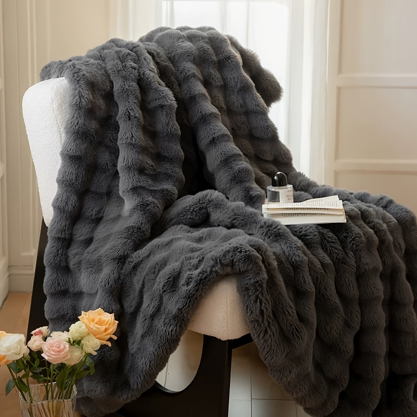 1pc Cozy Faux Rabbit Fur Blanket - Soft Warm Reversible Throw