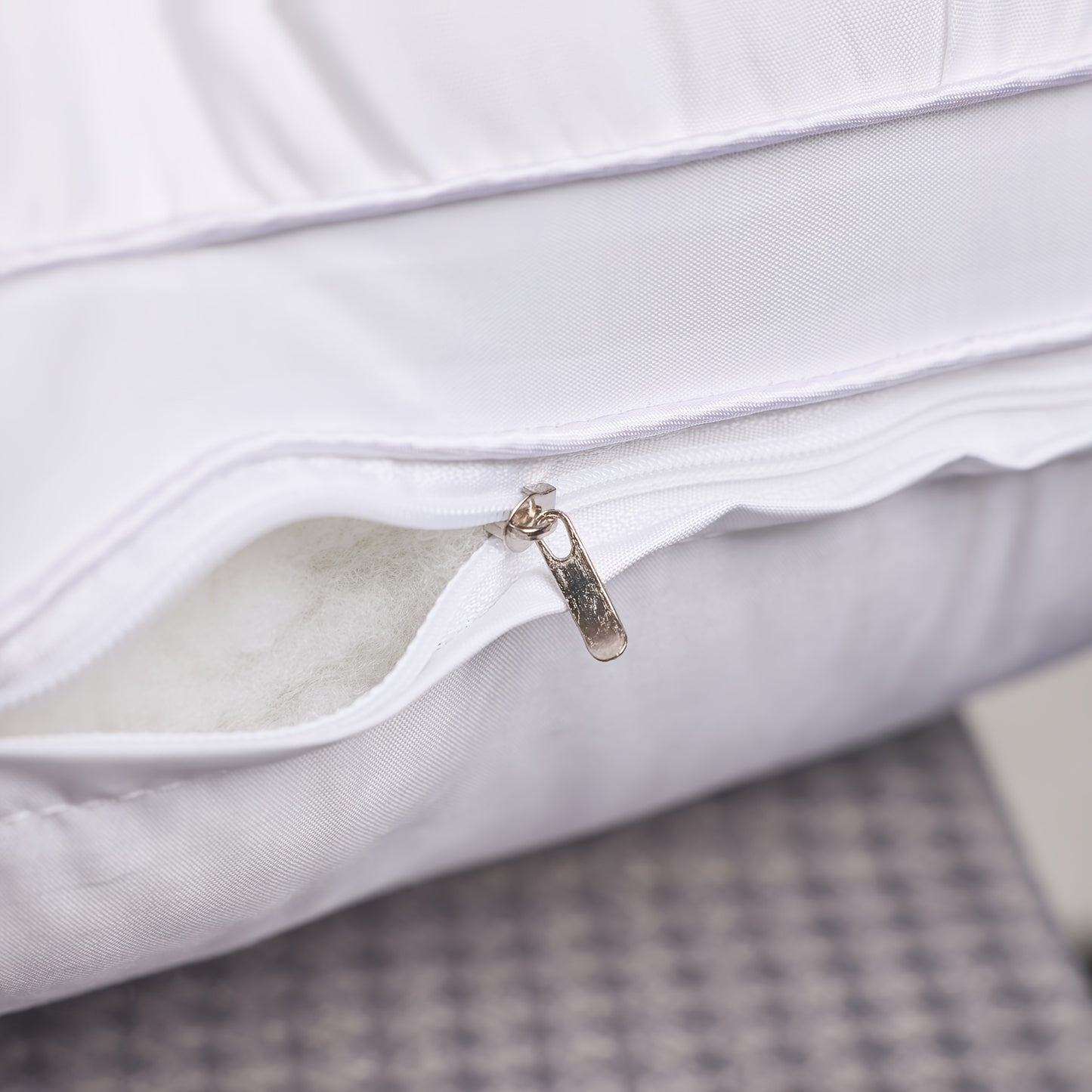 Buy 1 Get 1 Free Soft Luxury 5-Star Hotel Quality Pillow
