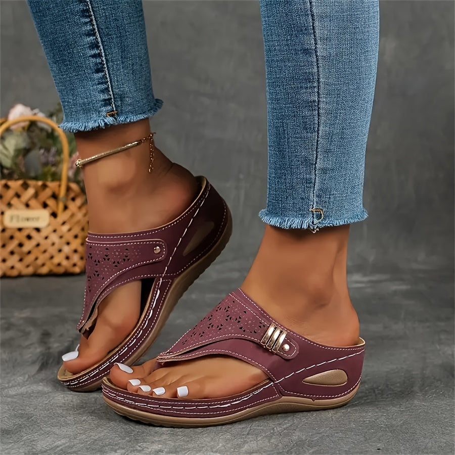 Retro Minimalist Women's Flip Flops Soft Lightweight Sandals